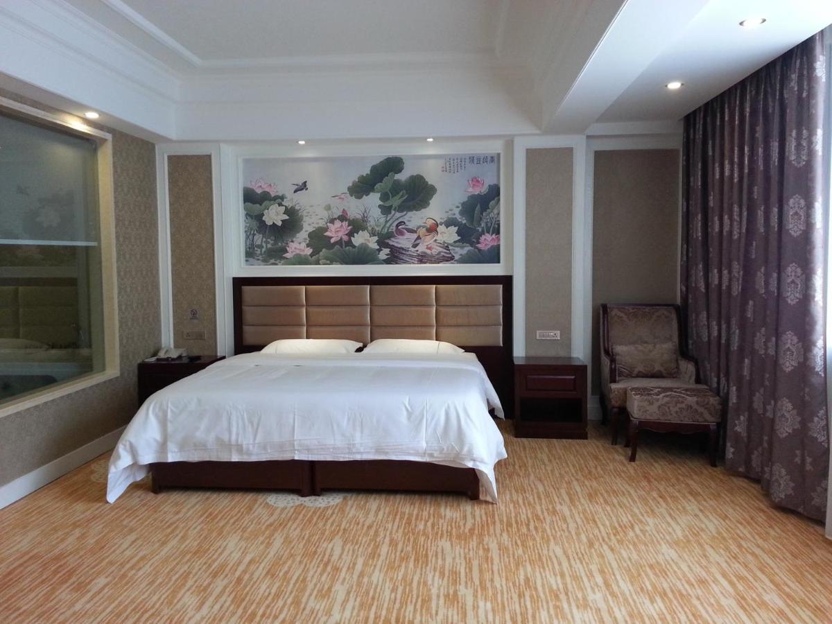 New West Street Hotel - Grand Wing Yangshuo Cameră foto