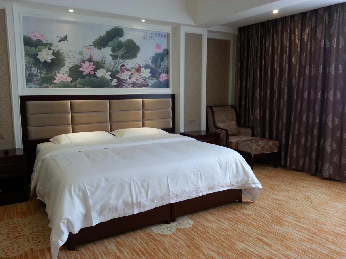 New West Street Hotel - Grand Wing Yangshuo Cameră foto